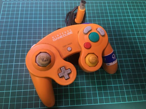 GAME CUBEのコントローラー | 懐古主義者の暇つぶし